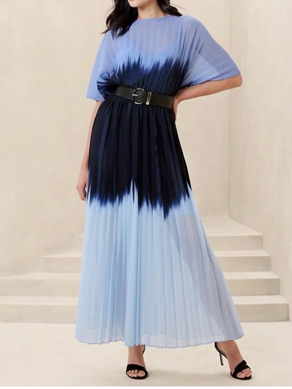 Banana Republic Ombre Light Blue to Navy Pleated Maxi Dress